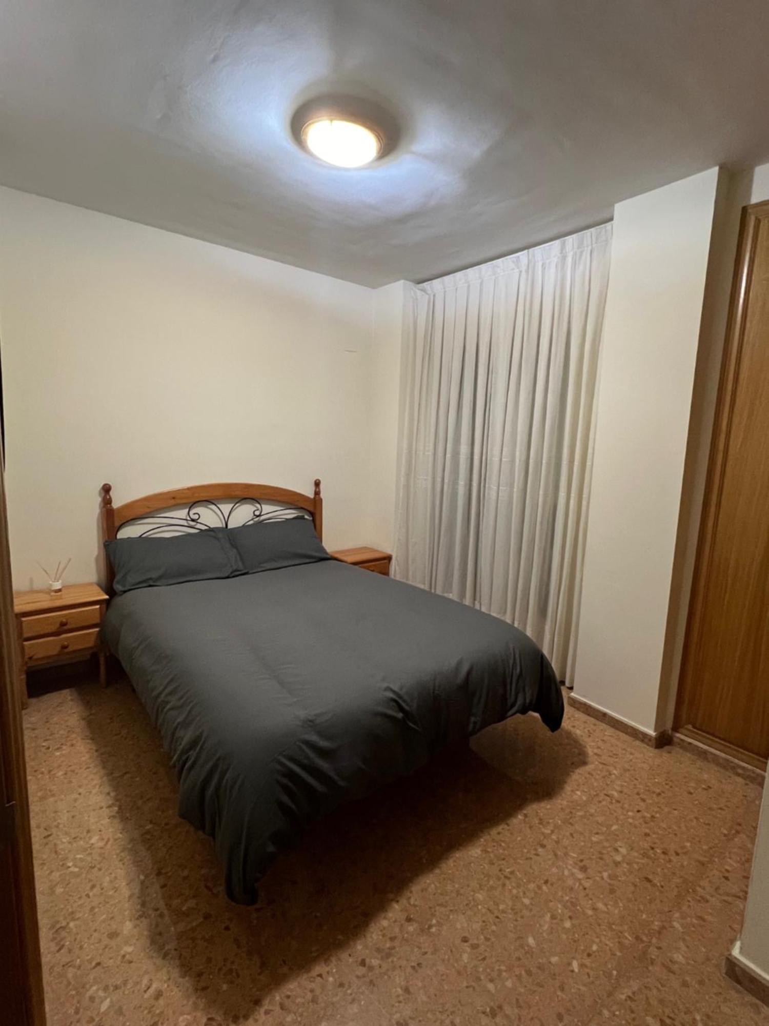 Апартаменты Habitacion Doble Con Bano Privado Валенсия Экстерьер фото